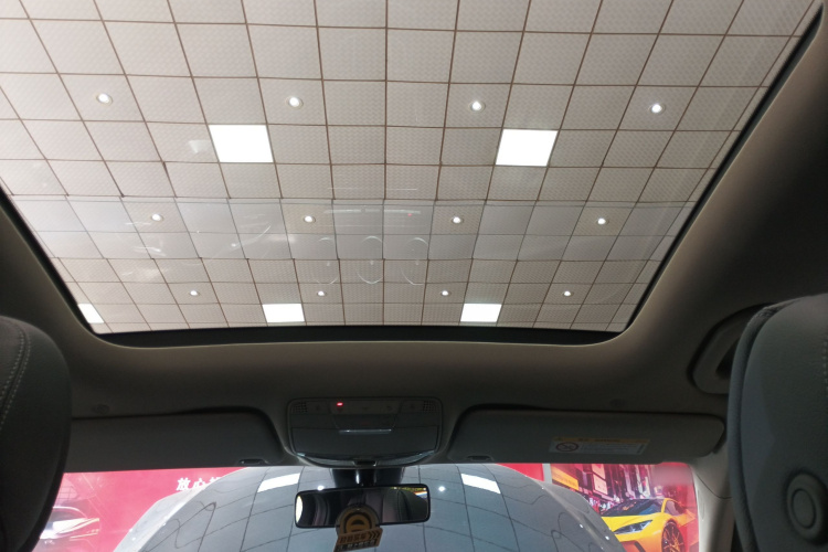 奔驰C级 2021款 C 260 L 运动版局部细节22