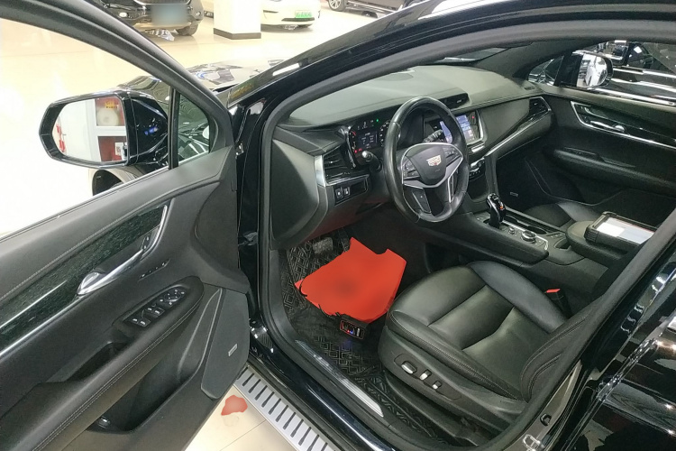 凯迪拉克XT5 2021款 28T 豪华型中控内饰20