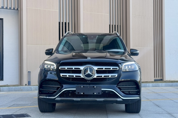 奔驰GLS 2023款 改款 GLS 450 4MATIC 时尚型车身外观6006
