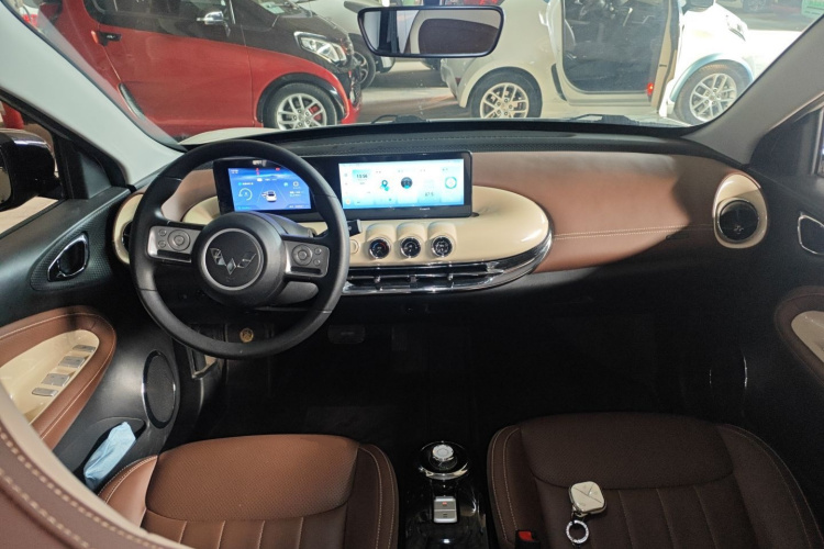 五菱汽车 五菱缤果 2024款 333km 悦享款中控内饰12