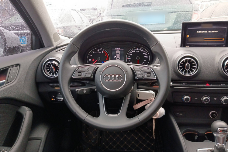 奥迪A3 2020款 改款 Limousine 35 TFSI 进取型 国VI中控内饰13