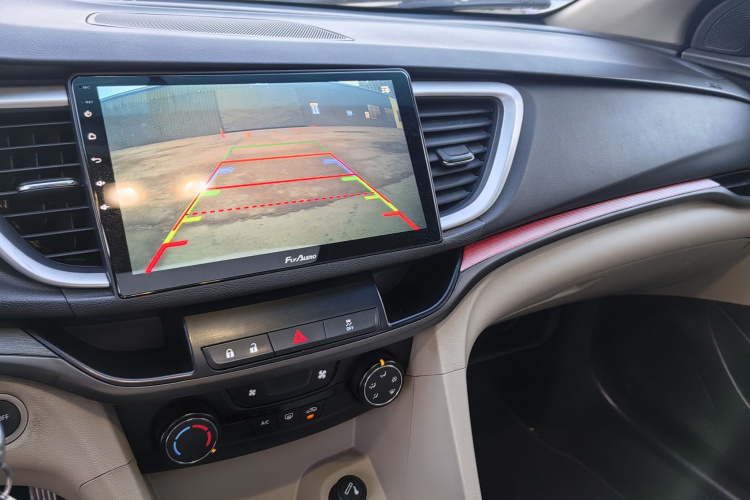 别克 英朗 2018款 15T 双离合精英型 国V中控内饰7004