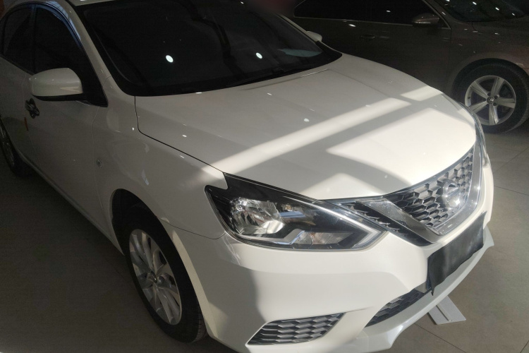 日产 轩逸 2024款 经典 1.6XE CVT舒适版车身外观6002