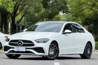 奔驰C级 2023款 C 260 L 运动版
