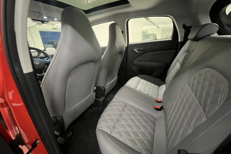 零跑汽车 零跑T03 2021款 400舒享版中控内饰7003