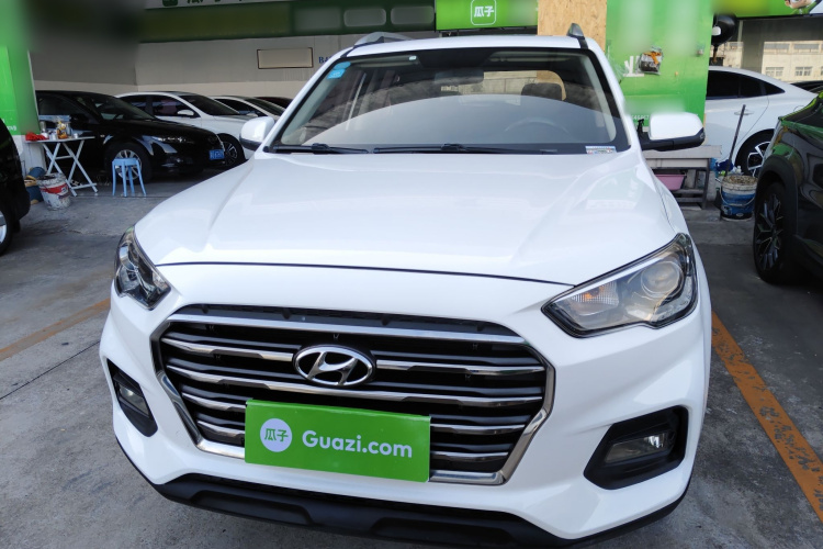 北京现代ix35 2019款 2.0L 自动两驱智勇·畅享版 国VI车身外观2