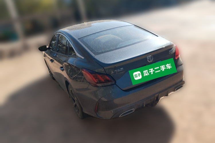 名爵 MG5 2023款 180DVVT CVT豪华版车身外观5