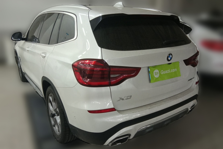 宝马X3 2020款 xDrive28i 豪华套装车身外观5