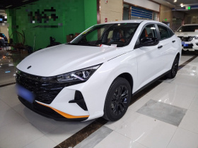 东风风神 奕炫 2025款 1.5L 荣耀版