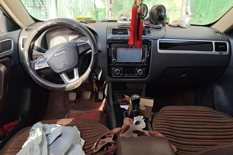 野马汽车 野马T70 2016款 升级版 1.8L 手动精英型中控内饰12