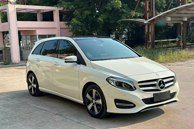 奔驰B级 2015款 B 200 时尚型车身外观6004