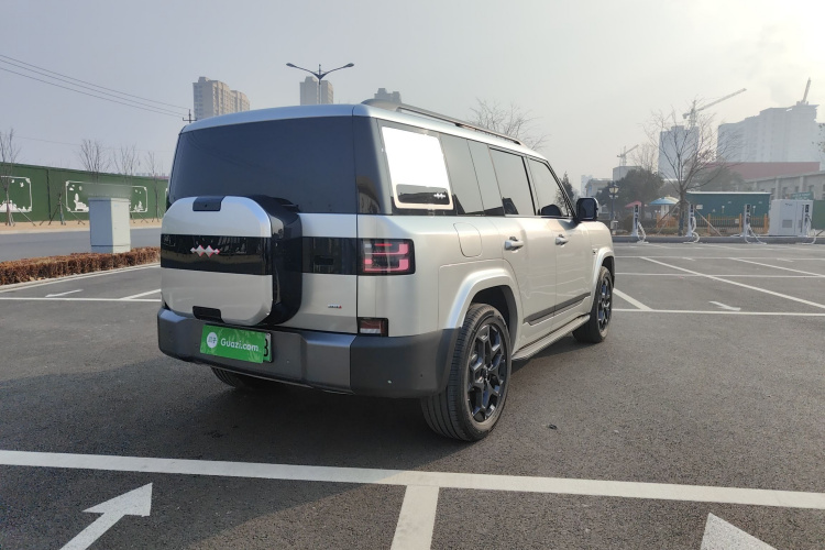 方程豹 钛7 2025款 190KM四驱Ultra版车身外观6004