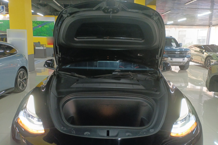 特斯拉 Model Y 2023款 后轮驱动版局部细节24
