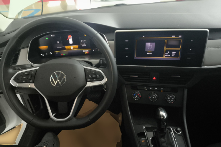 大众 宝来 2023款 200TSI DSG畅行版中控内饰7002