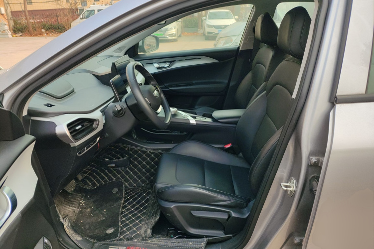 吉利几何A 2024款 410KM 出行版中控内饰19