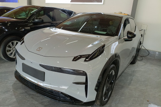 极氪X 2023款 后驱YOU版 4座