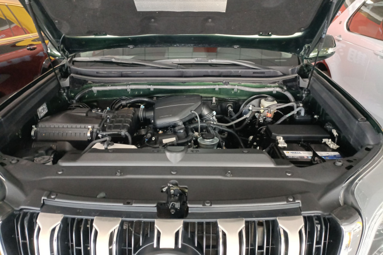 丰田 普拉多 2016款 2.7L 自动标准版机舱底盘24