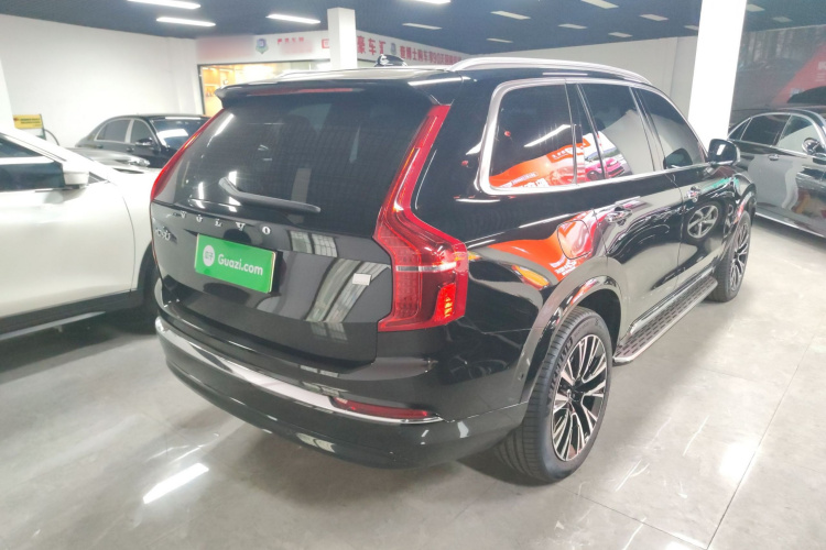 沃尔沃XC90新能源 2023款 T8 RECHARGE 智尊豪华版 7座车身外观7