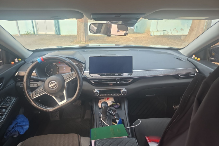 日产 天籁 2022款 2.0L XL-TLS 悦享版中控内饰12