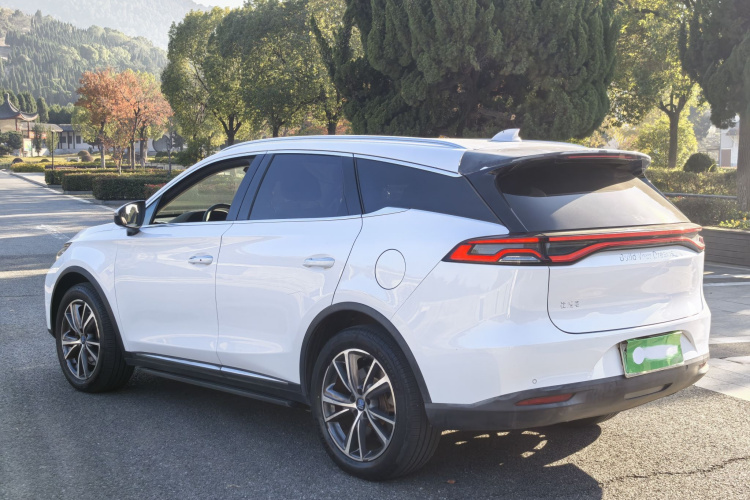 比亚迪 唐新能源 2018款 DM 2.0T 全时四驱智联创睿型 7座 国V车身外观6006