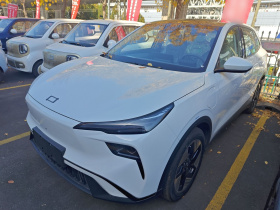 奔腾 悦意03 2025款 565km 臻享版