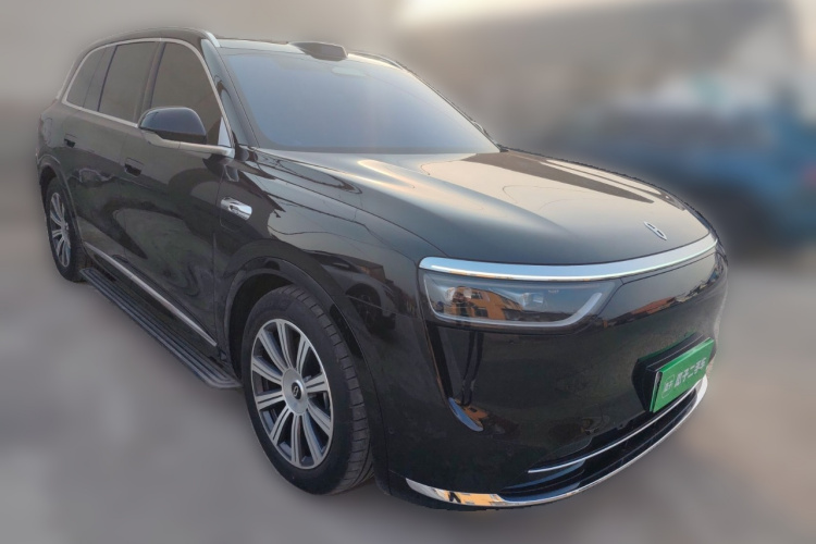 鸿蒙智行 问界M8 2025款 增程 Max+版 53.4kWh 6座版车身外观6002