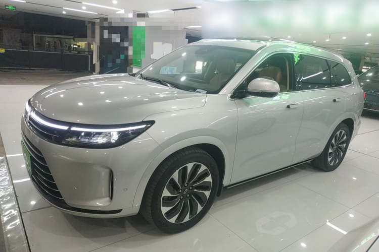 鸿蒙智行 问界M7 2024款 1.5T 四驱Plus版 5座车身外观6003