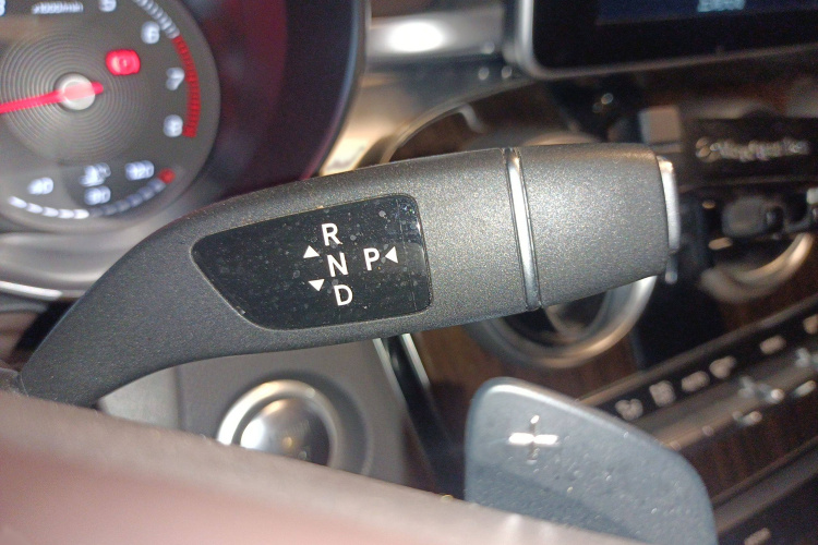 奔驰GLC 2019款 改款 GLC 260 L 4MATIC 豪华型局部细节18