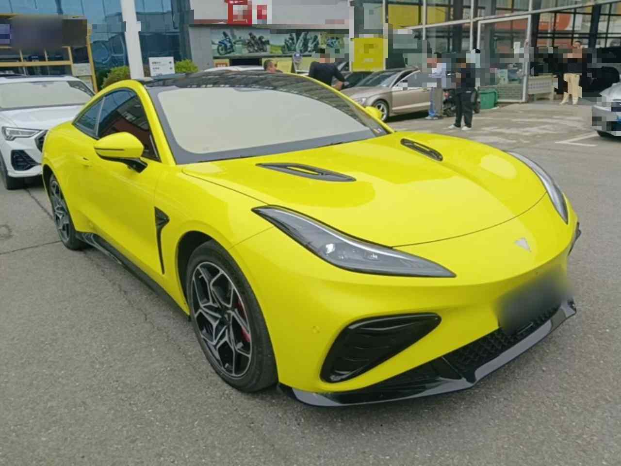 哪吒汽车 哪吒GT 2023款 580 AWD(5)