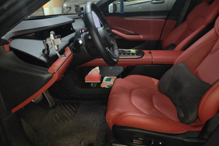 小米汽车 小米SU7 2024款 四驱超长续航高阶智驾Max版中控内饰19