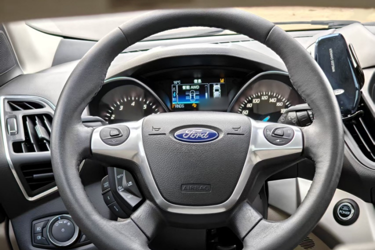 福特 翼虎 2013款 2.0L GTDi 四驱尊贵型中控内饰7005