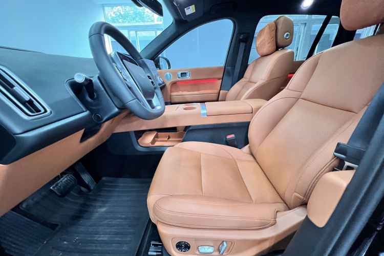 理想汽车 理想L6 2025款 Max 智能焕新版中控内饰19