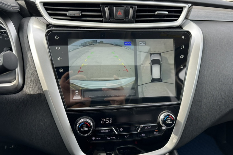 日产 楼兰 2021款 2.5L XL 两驱智联豪华版中控内饰7003