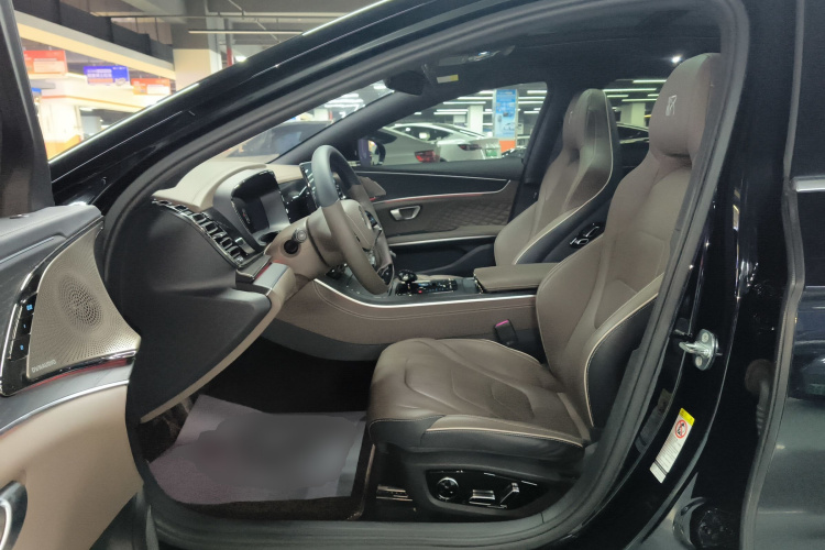 比亚迪 汉 2022款 EV 创世版 610KM四驱尊享型局部细节19