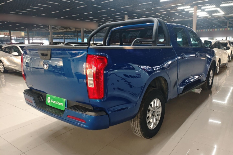 长城 炮 2020款 2.0T商用版自动柴油两驱精英型长箱GW4D20M车身外观6005