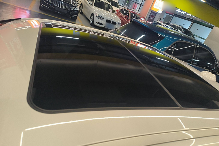 宝马3系 2025款 330Li M运动曜夜套装局部细节57