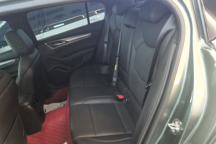 凯迪拉克CT5 2024款 28T 豪华型Pro中控内饰7004