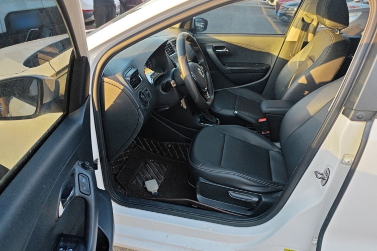 大众 Polo 2018款 1.5L 自动安享型中控内饰20