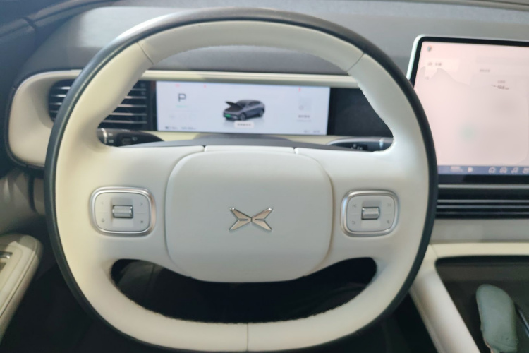 小鹏G6 2023款 580 长续航 Pro中控内饰13