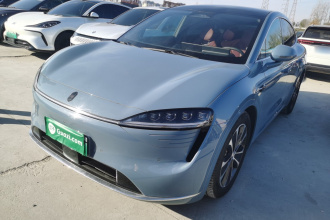 鸿蒙智行 智界R7 2025款 增程 251km Pro