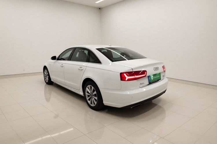 奥迪A6L 2017款 30 FSI 技术型车身外观5