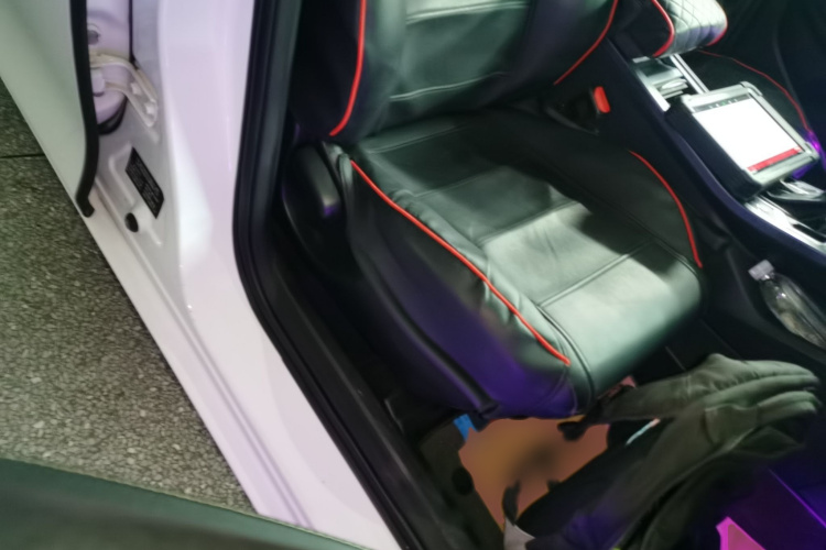 吉利汽车 帝豪 2020款 1.5L CVT向上版局部细节41