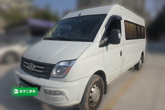 上汽大通MAXUS 新途V80 2021款 2.0T 手动经典傲运通长轴中顶6/7/8/9座