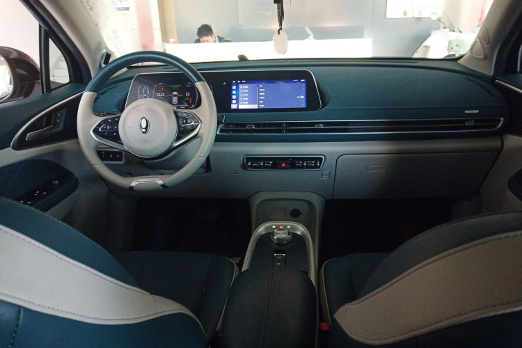 欧拉好猫 2021款 400km标准续航 雅典娜版 三元锂中控内饰12