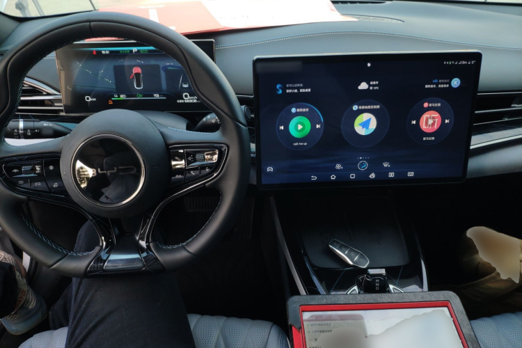 比亚迪 海豹 2022款 700km 长续航后驱版中控内饰12