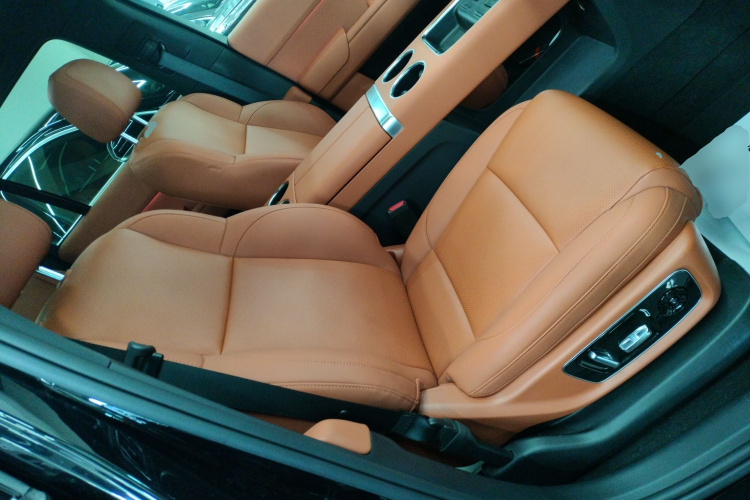 理想汽车 理想L8 2024款 Max局部细节41