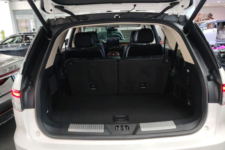 林肯 飞行家 2022款 3.0T V6 四驱尊享版机舱底盘23