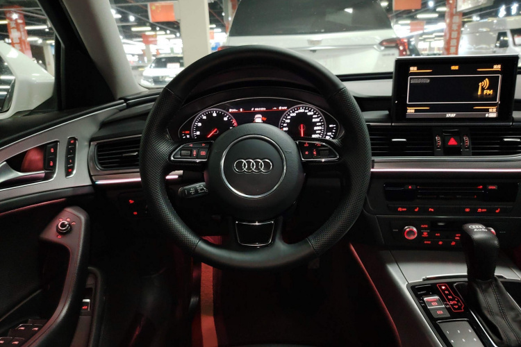 奥迪A6L 2016款 45 TFSI quattro 运动型局部细节13