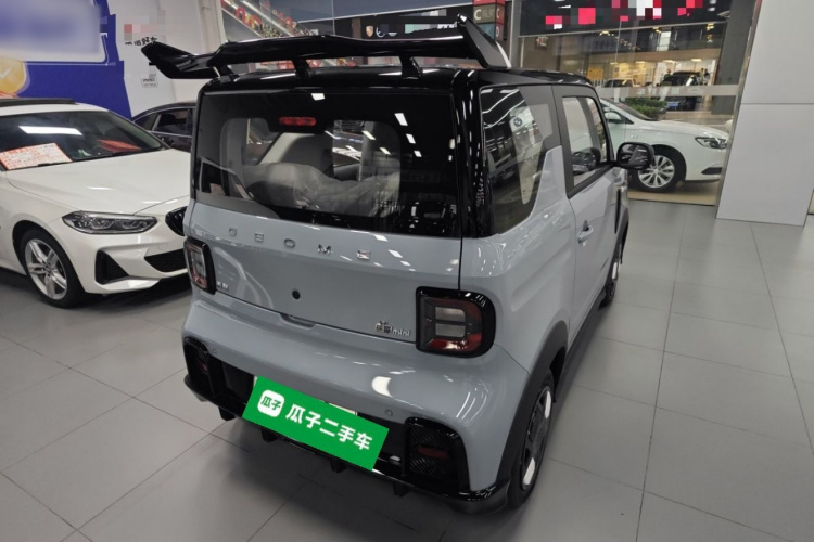 吉利银河 2025款 210km 熊猫卡丁车身外观7