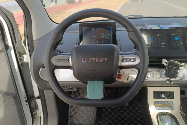 长安启源 长安Lumin 2022款 155km 清甜款中控内饰13